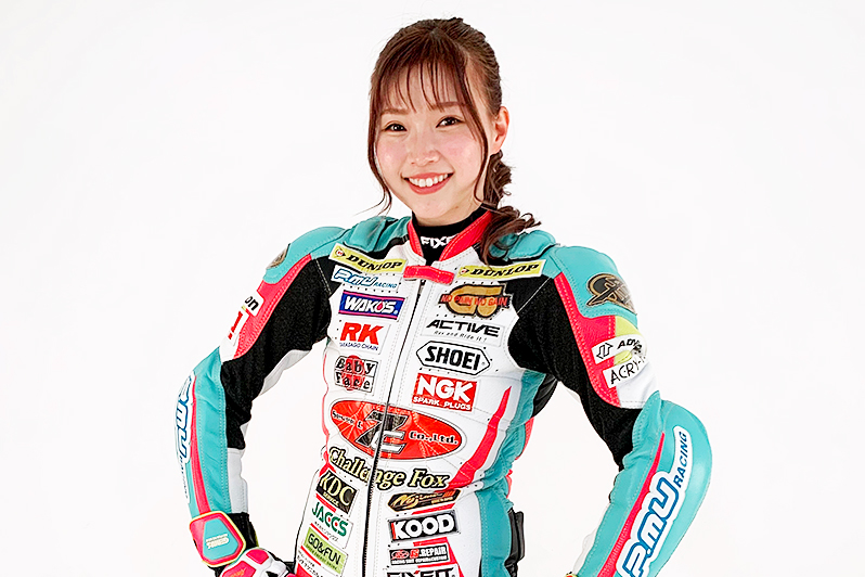 二輪レースライダー/バイクショップ整備士 桐石 瑠加さん