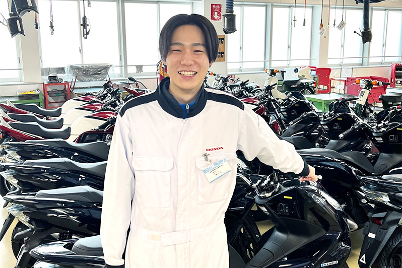 一級自動車研究開発学科 岡山 元