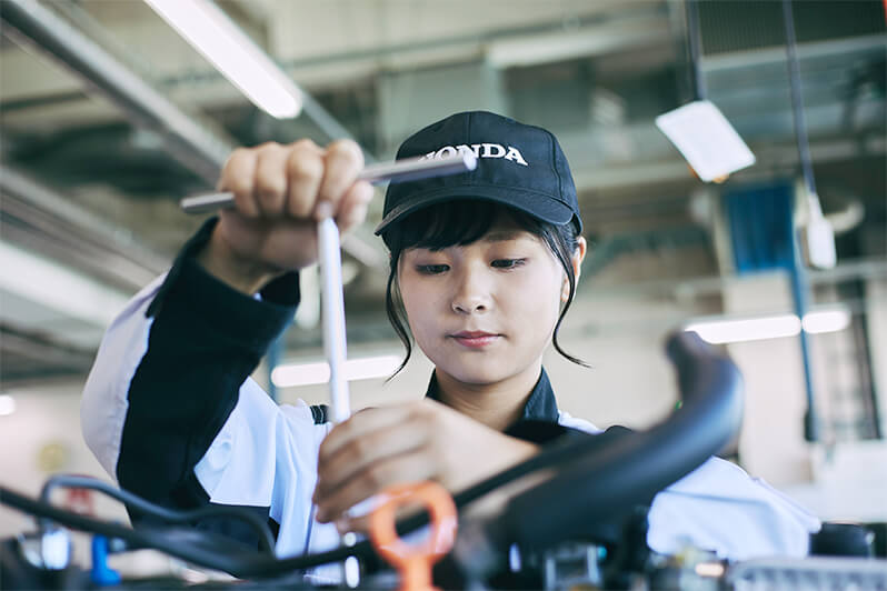 一級自動車研究開発学科　北野　天音