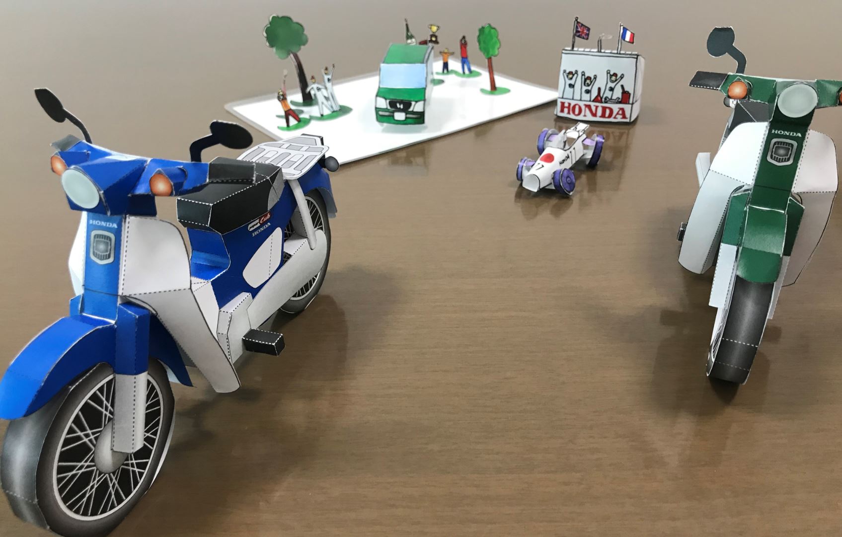 ペーパークラフト 自転車 ダウンロード