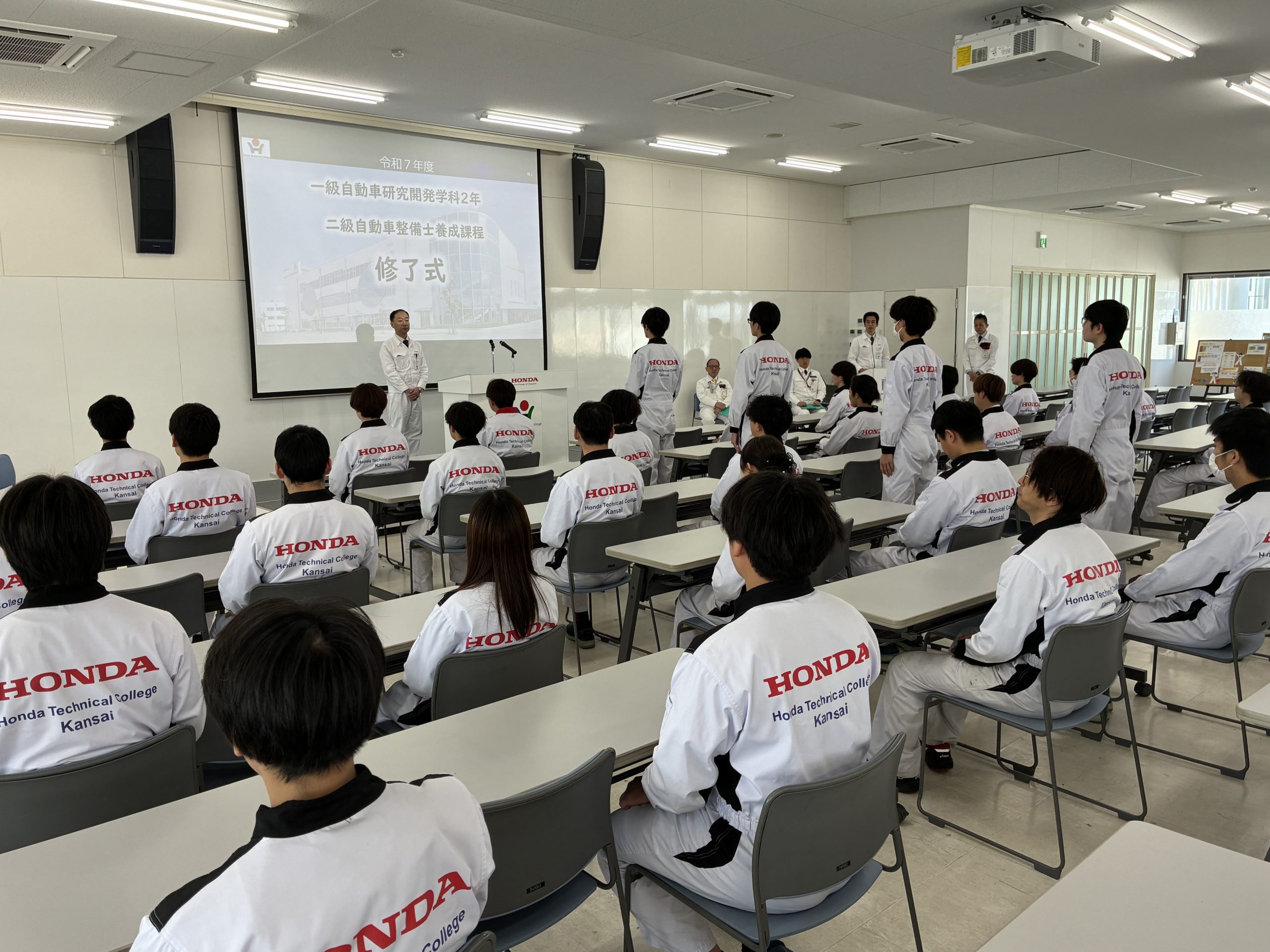 【3月12日】後期授業の終業式と修了式の実施