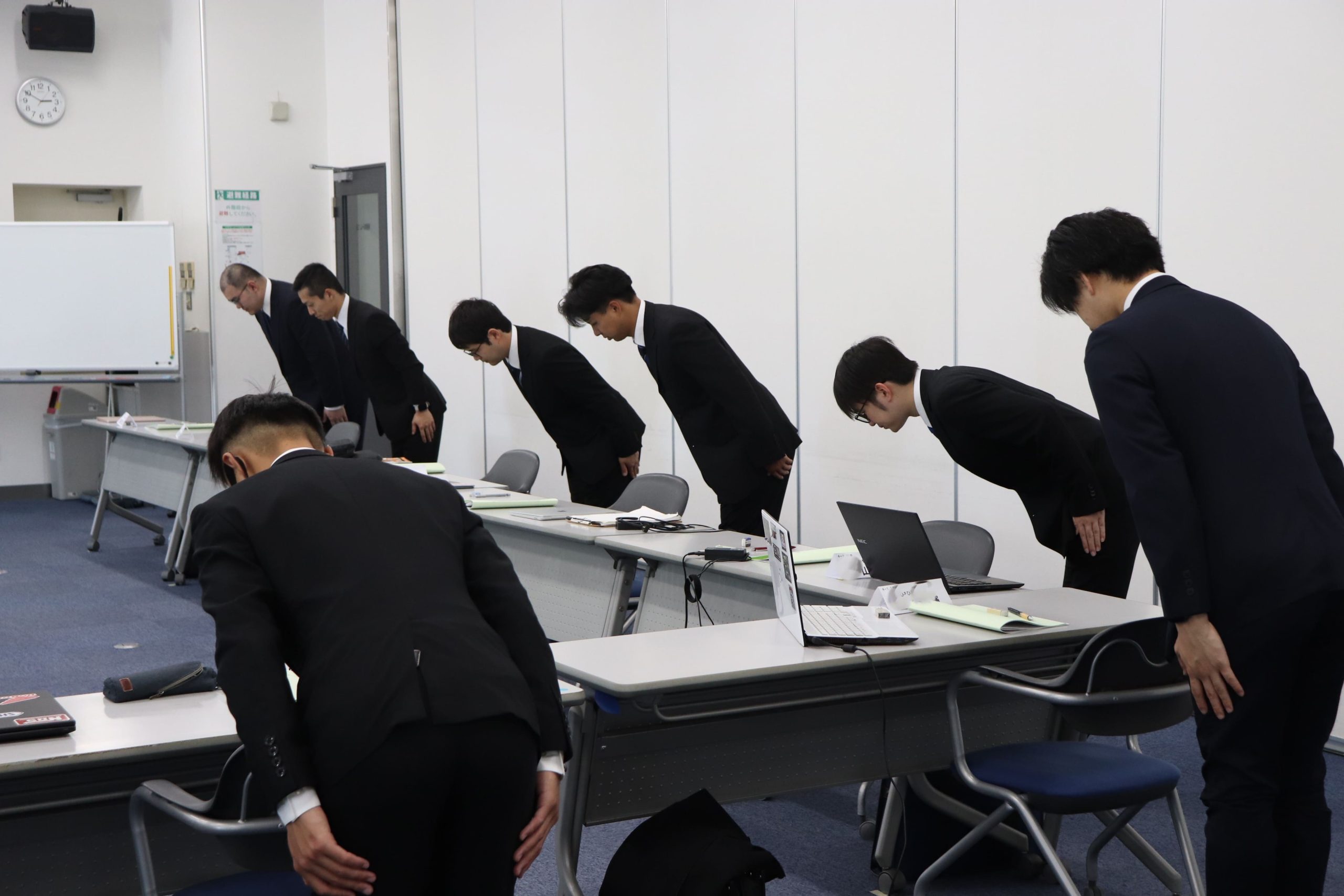 【接遇マナー研修】一級自動車研究開発学科：一級自動車整備士コース４年生