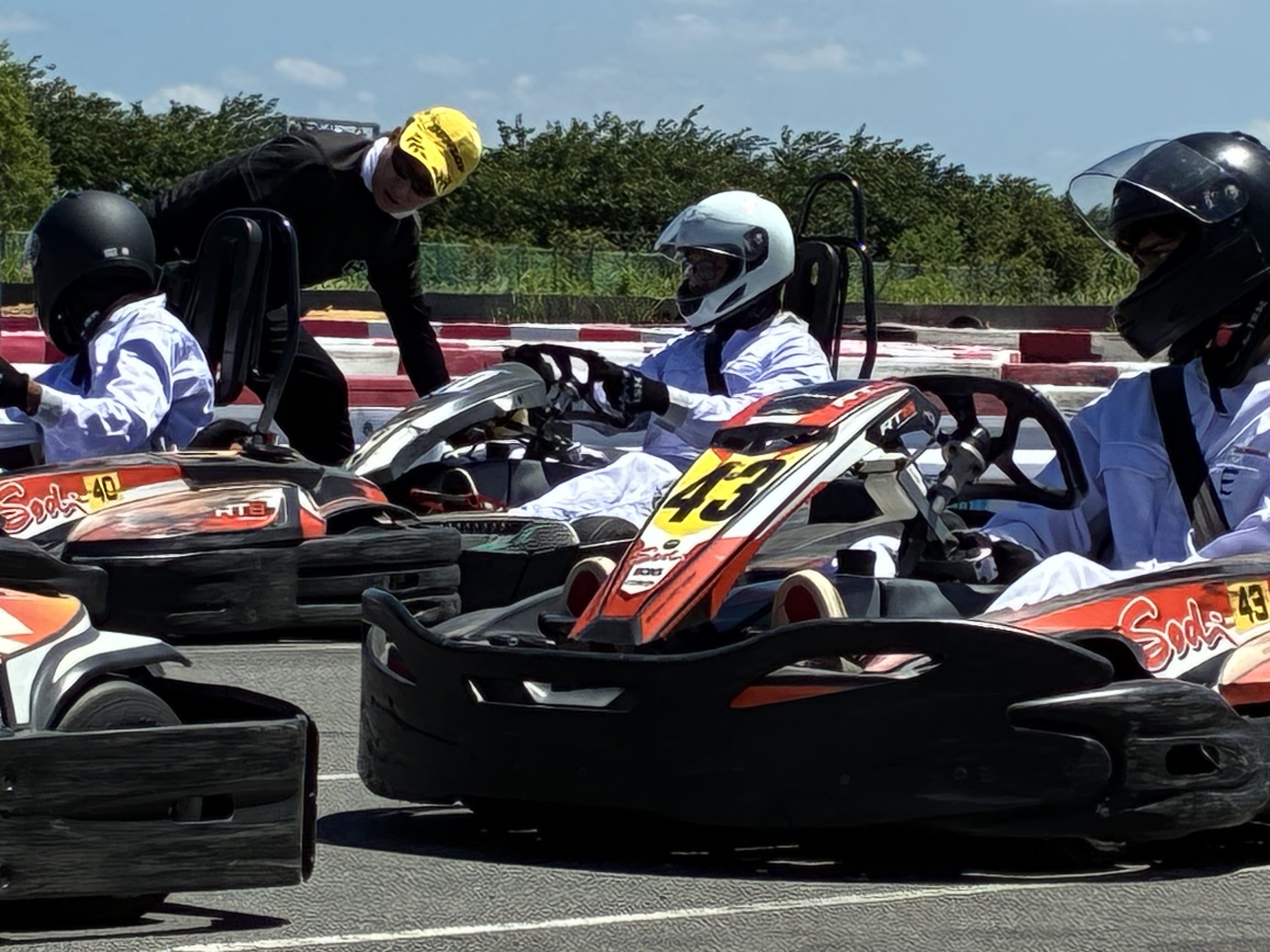 【カート体験！】自動車整備留学生科1年生がカート体験